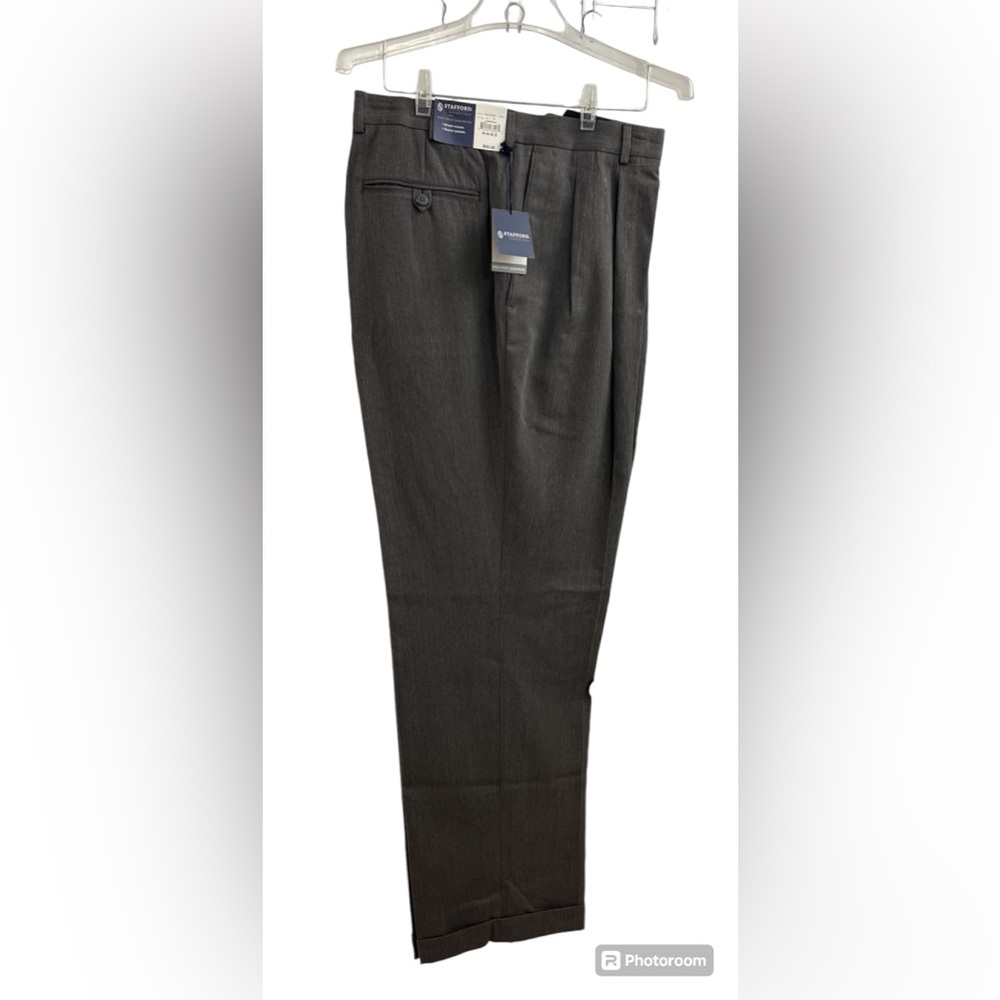 Stafford Essentials men’s dress pants.